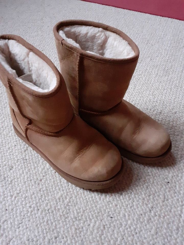 UGG Stiefel Braun Gr 36