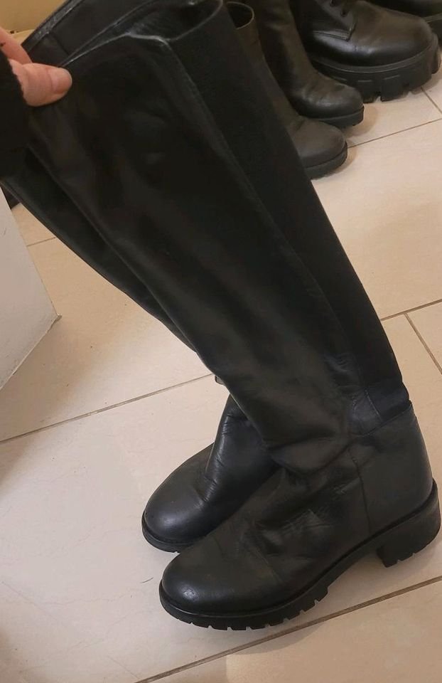 Stiefel Größe 38 aus echtem Leder