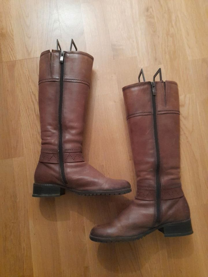 Stiefel lang braun