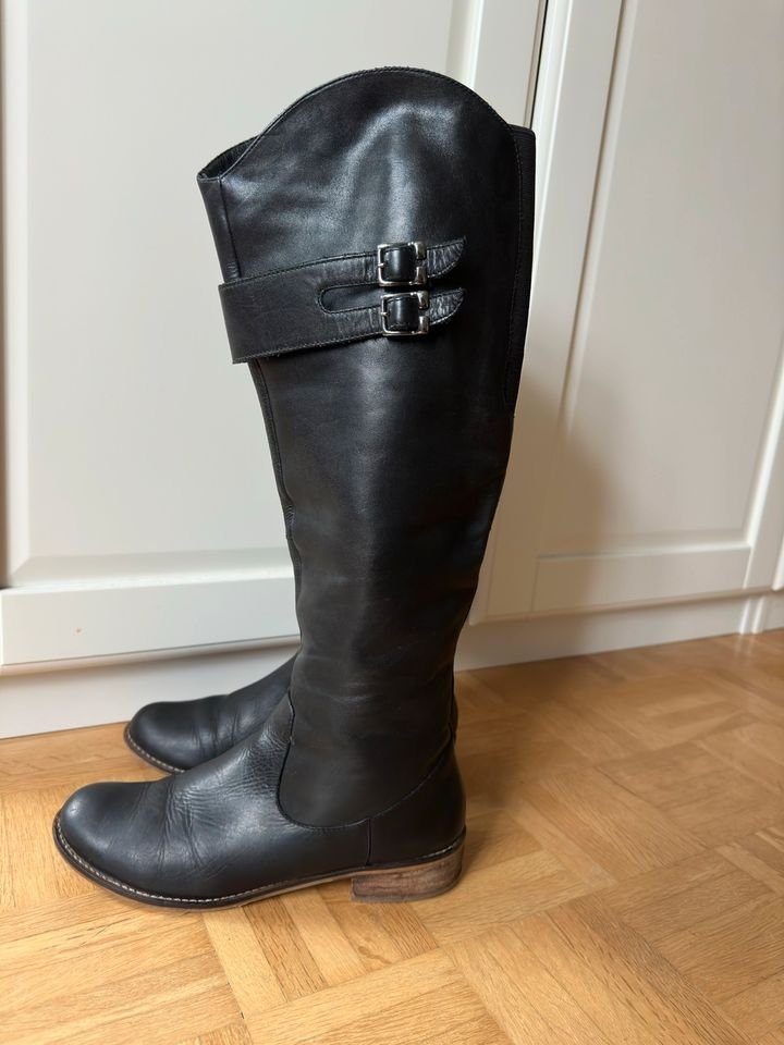 Verführerische Sommerkind Lederstiefel in Größe 38/39
