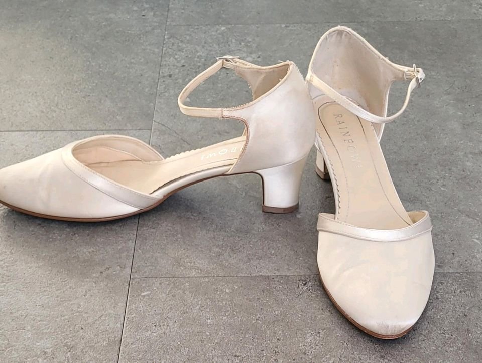 Eau de Femme: Rainbow Club Anika