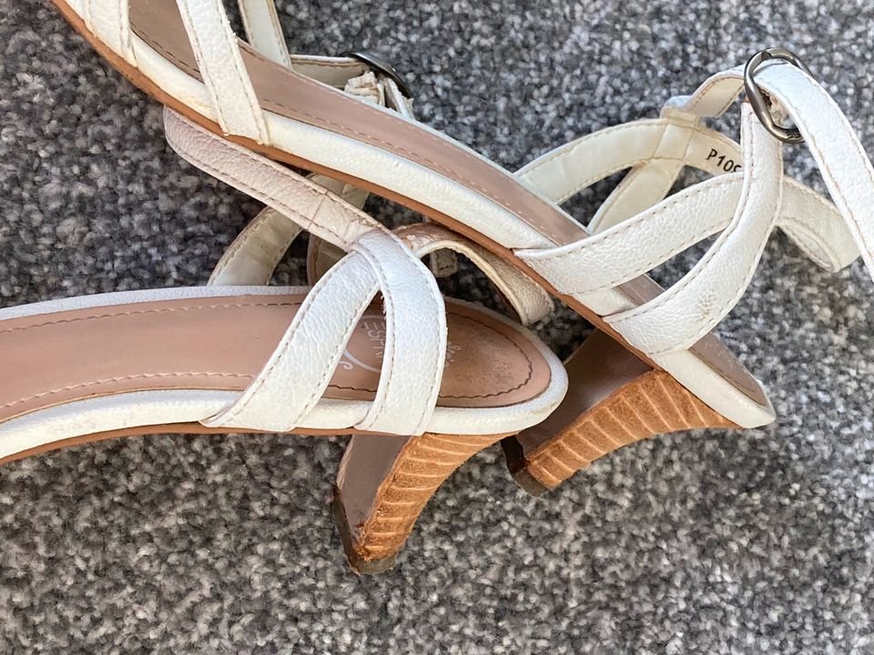 Schuhe weiß von Esprit Gr. 40