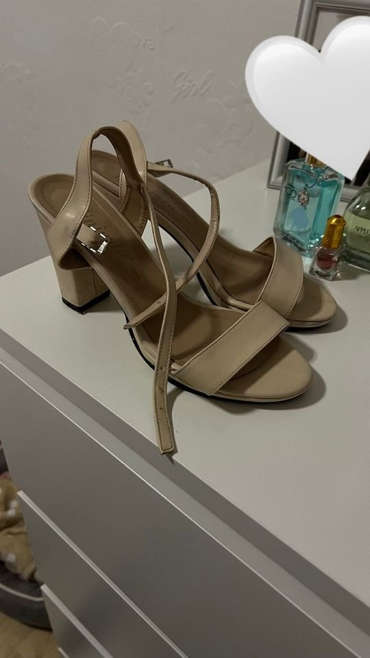 Einzigartige Plateauschuhe für Damen