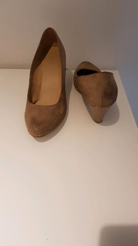 Beige Pumps von Graceland