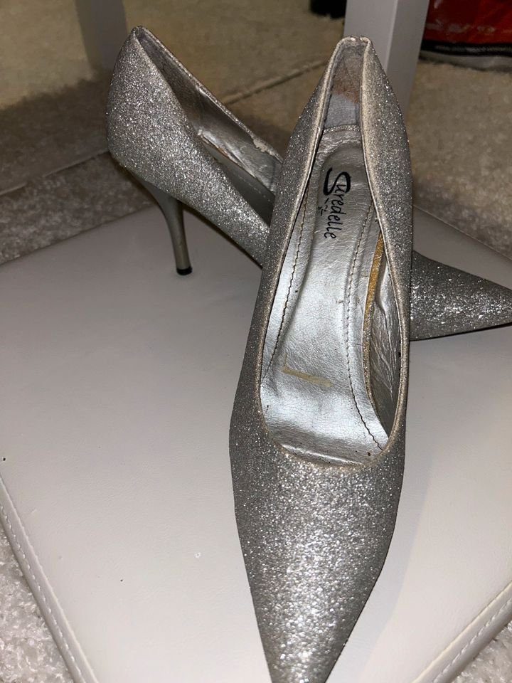 Exklusive Schuhe für trendbewusste Männer