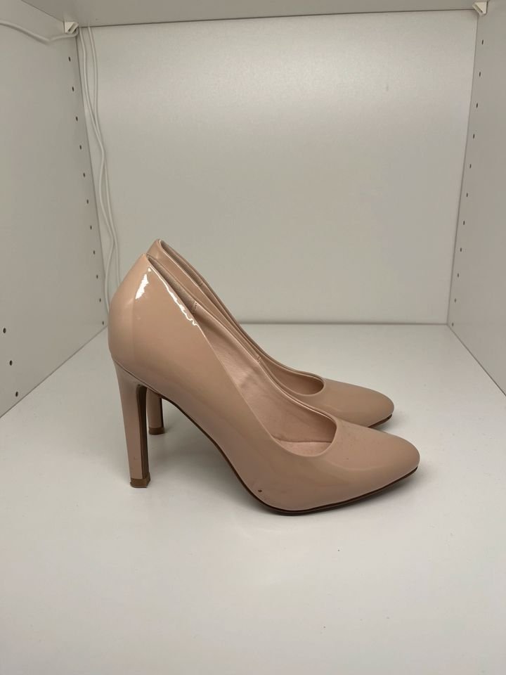 Nach-dir-riechende Deichmann Heels in Größe 37