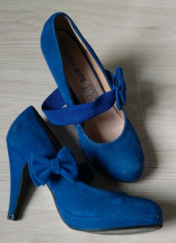 Royalblaue Pumps Gr. 38