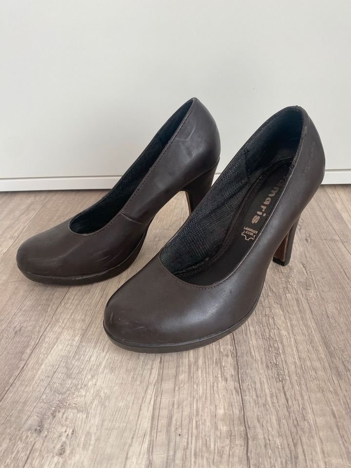 Braune Tamaris Pumps