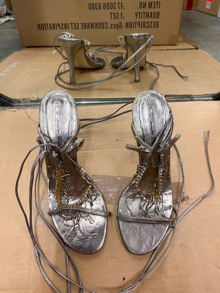 Einzigartige High Heels Sandaletten Pumps silber 11 cm Gr. 41