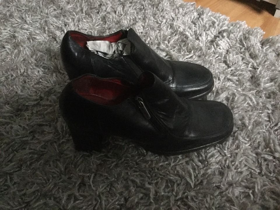 Leder Pumps Gr.38,5, betörender Duft