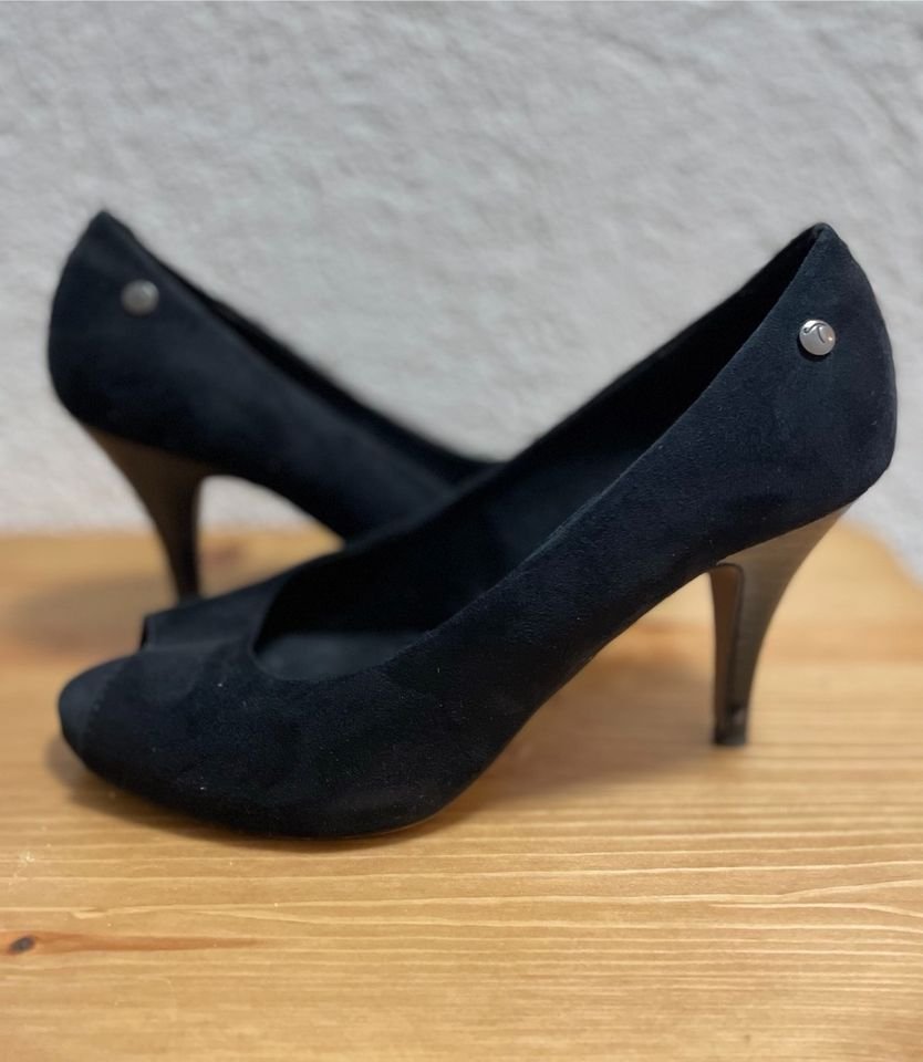 Besondere Schwarz Peep Toes in Größe 39
