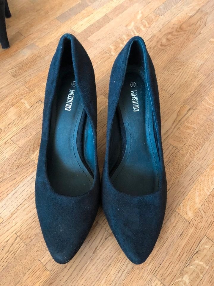 Ungetragene Damen Pumps, Gr. 39