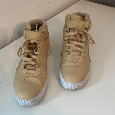 Puma Sneaker High Gr 41 - Verkaufe Artikel mit einzigartigem Duft