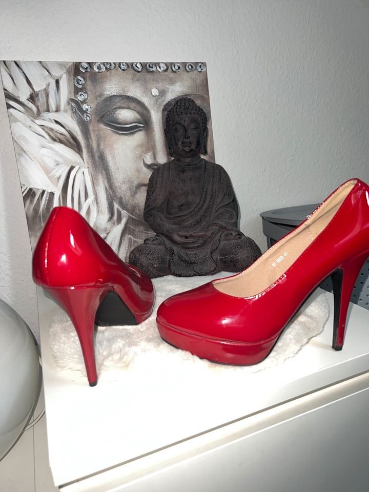 Verkaufe rote High Heels mit meinem einzigartigen Duft