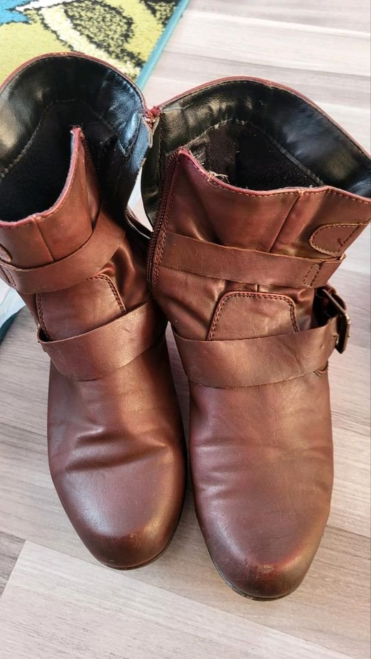 Frauenschuhe mit besonderem Duft