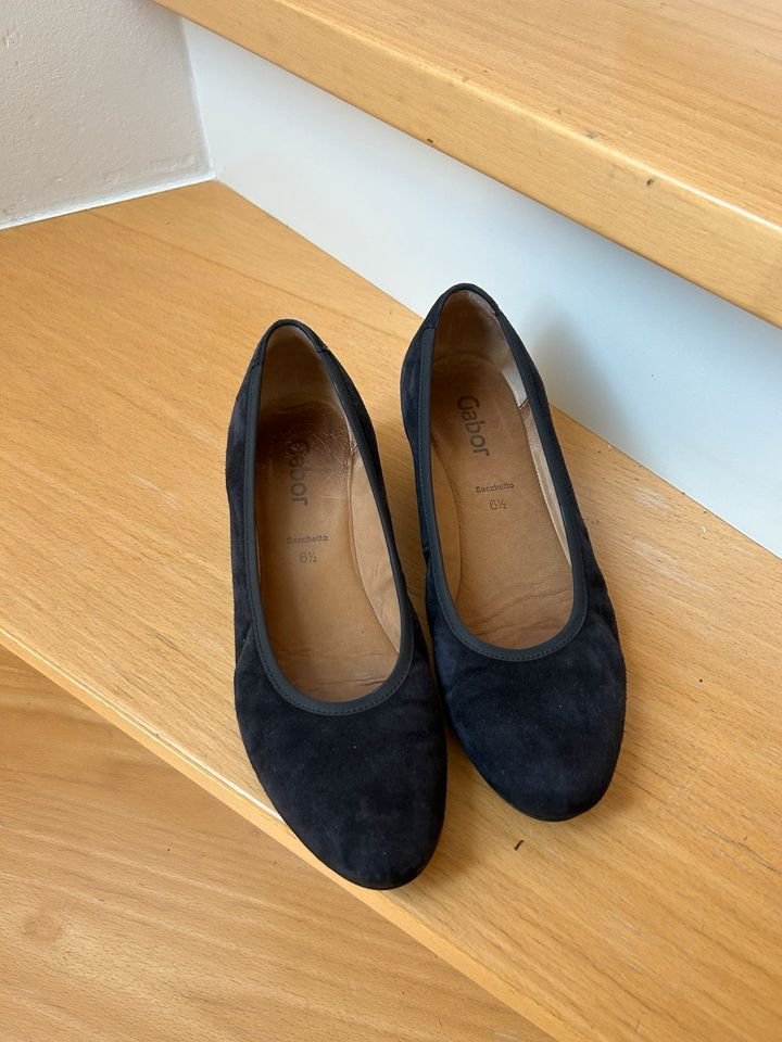 Gabor Pumps dunkelblau Größe 40