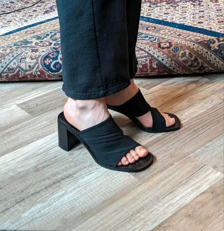 Exklusive Vintage DKNY High Heels für Männer