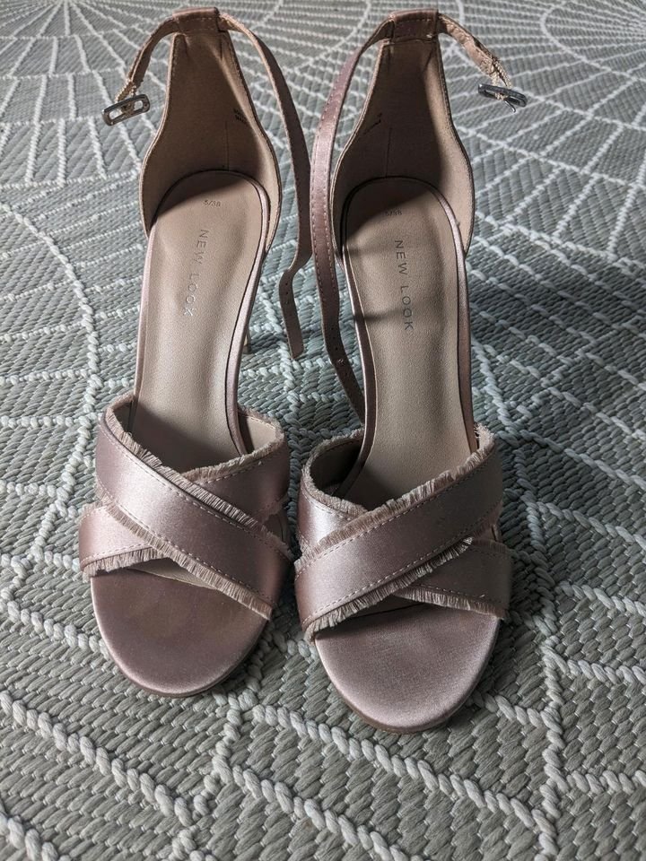 High Heels in altrosa