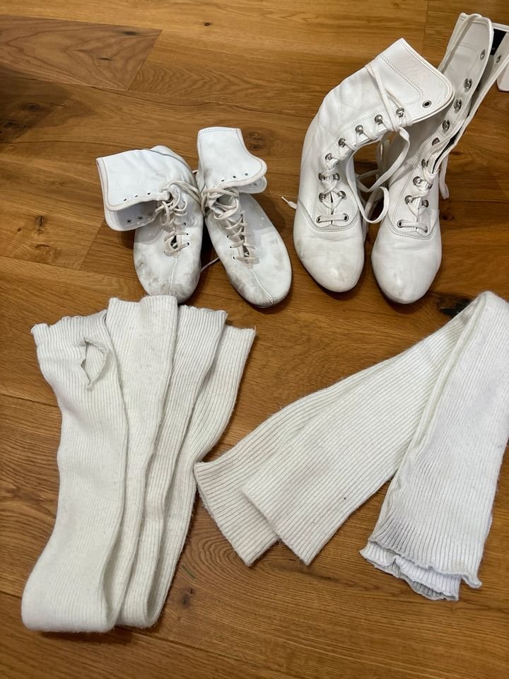 Gardestiefel Karneval Fasching Mariechen Gr 39 + weiße Stulpen