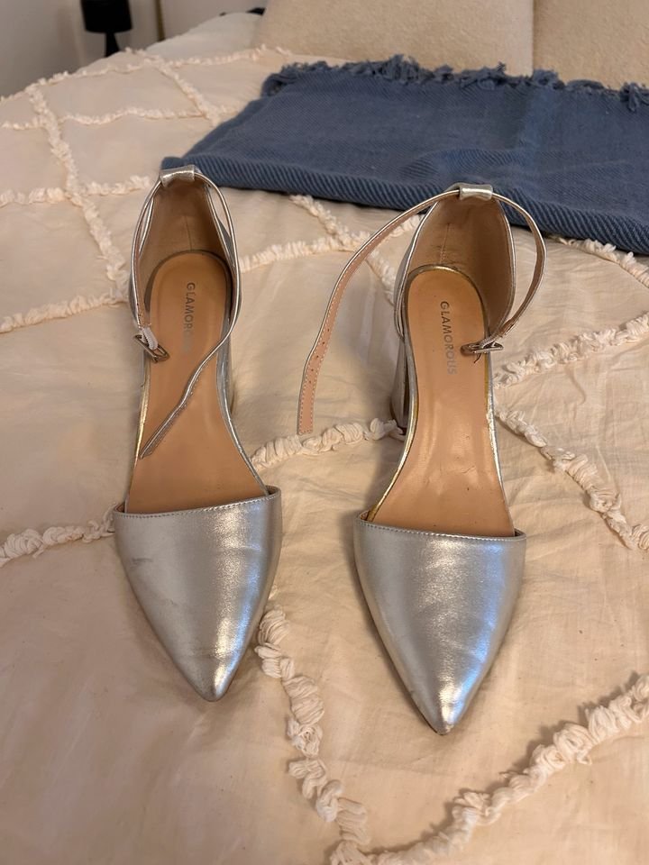 Getragene High Heels von ASOS in 41