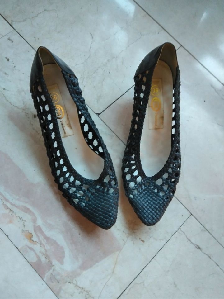 Schwarze Sommerpumps, 5 cm Absatz, Größe 36