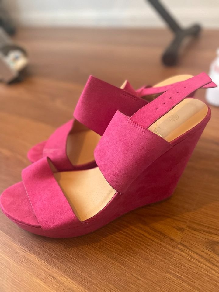 Einzigartige Pink High Heels Primark Größe 38