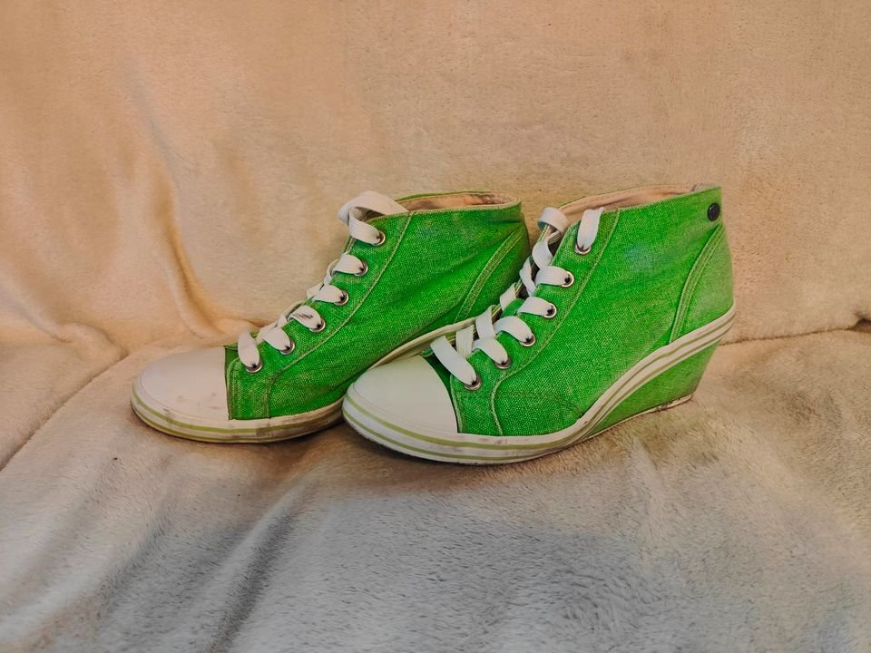 Graceland Keilabsatz Chucks, Größe 38