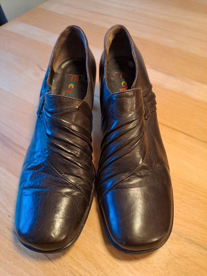 Pumps für Männer mit einzigartigem Duft