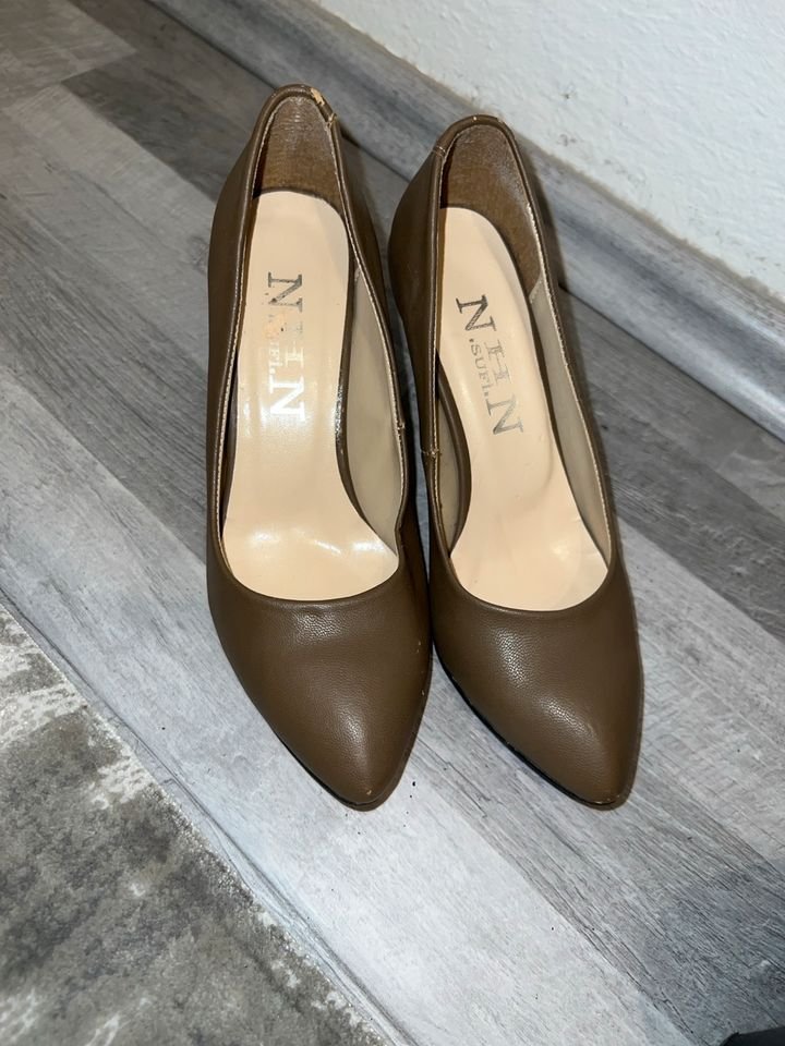 Männlicher Duft: Größe 35 Pumps Braun Türkei