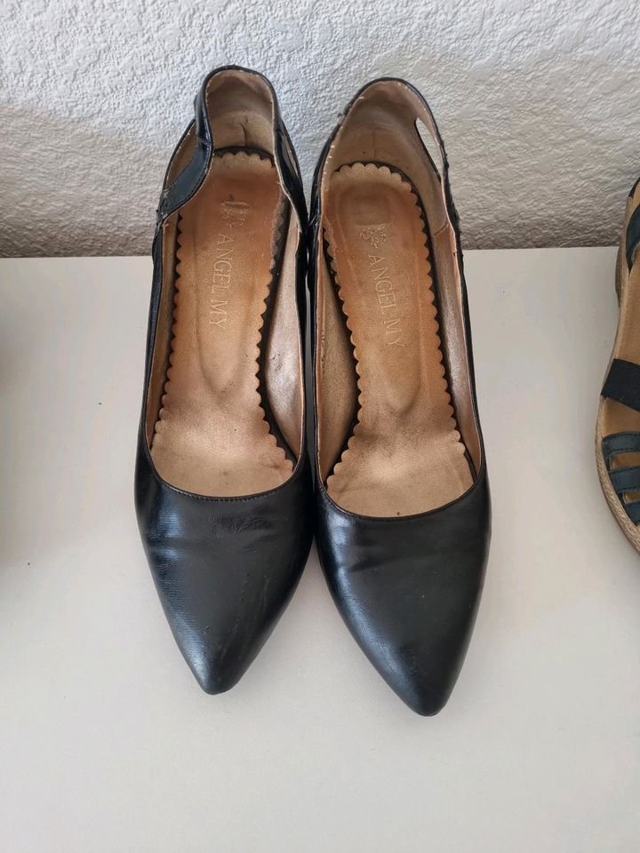 Pumps Schwarz Getragen mit Anti Rutschsohle