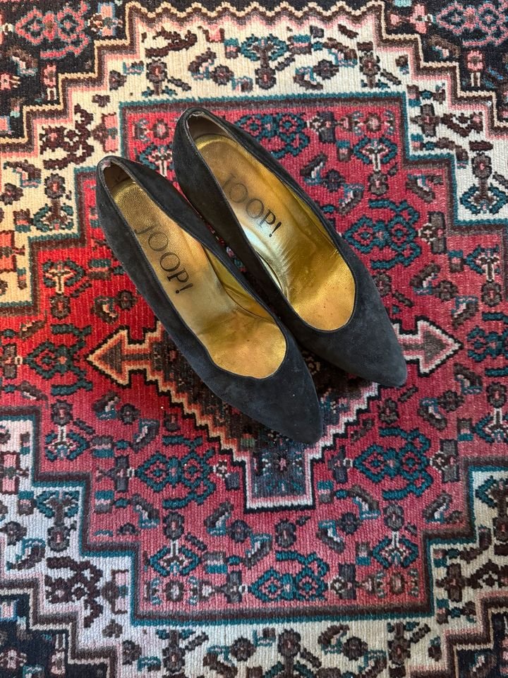 Verführerische Joop! Pumps mit bezauberndem Duft