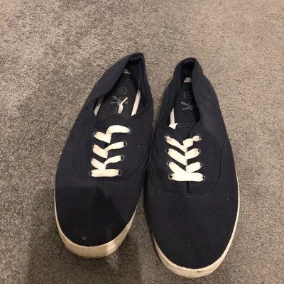 Blaue dünne sneaker - Siehe Fotos