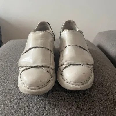 McQueen Sneakers - Getragen und voller Erinnerungen
