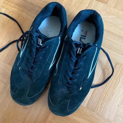Gebrauchte Fila-Sneaker mit eigenem Duft