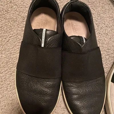 Ecco Sneaker, Cos 38/39 super bequem, schwarz und schwarz/weiß