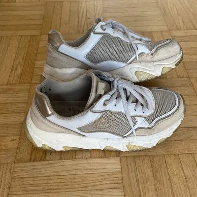 Bugatti Sneaker in gutem Zustand