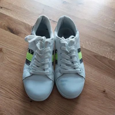 Sneaker gr 37 für Männer, die den speziellen Duft mögen