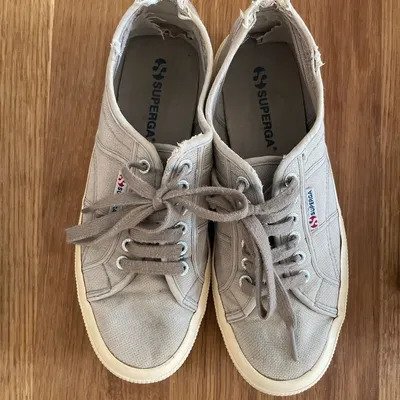 Verkaufe Superga 41 beige Schuhe