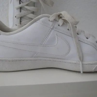 Nike Damen Sneaker Sportschuhe Turnschuhe weiß Gr. 39