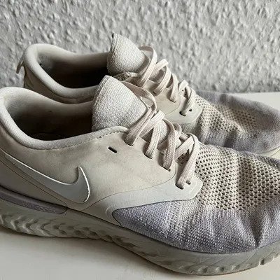 Nike Trainingsschuh zart lila Damen Gr. 43