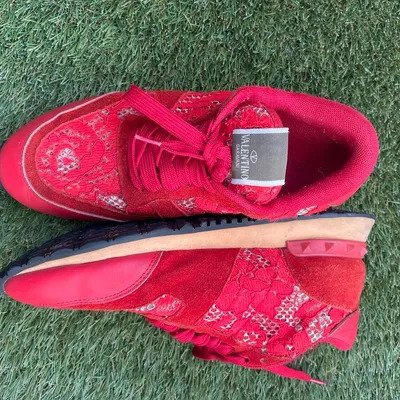 Valentino Schuhe sneakers mit einzigartigem Fragranz