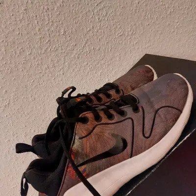 Nike Damen Sneaker Laufschuhe Grösse 37.5