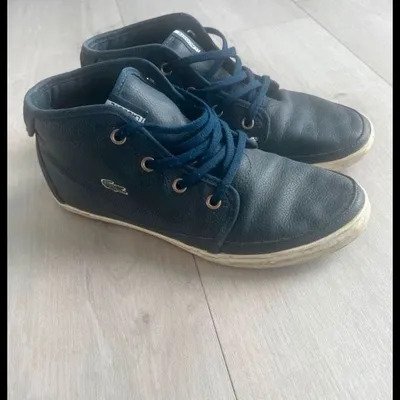 Lacoste Sneaker - nach mir riechend