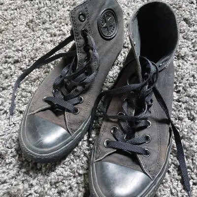 Converse Chucks Sneaker Schürschuhe Seitlich weißt die Sohle Makel auf