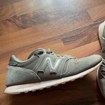 Sneaker New Balance Gr. 37,5 mit eigenem Duft