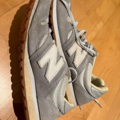Verkaufe New Balance Sneaker Sportschuhe Grau Weiß