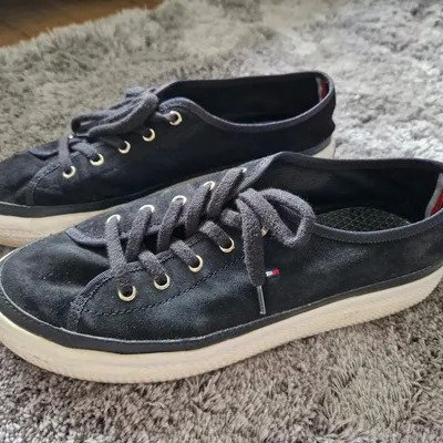 Tommy Hilfiger Damen Sneaker Schuhe Größe 42