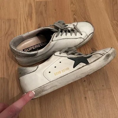 Golden Goose Sneaker: Getragen & Bequem