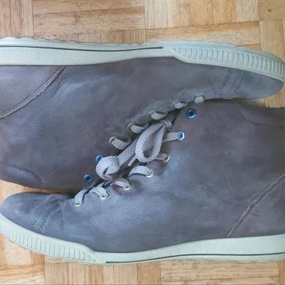 Braune Ecco-Sneaker zum Schnüren in Größe 40