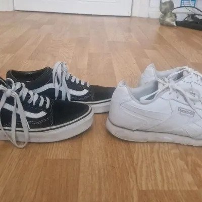 Sneaker für Männer, tragbarer Duft